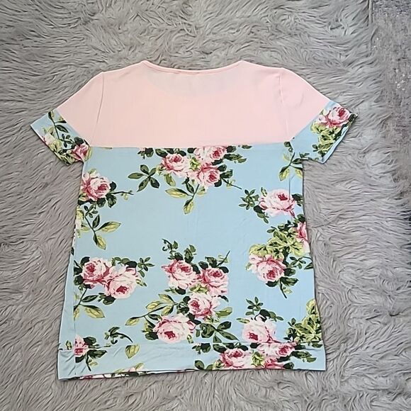 Staccato womens soft stretcy pink and light blue floral‎ tshirt size small - Picture 4 of 5